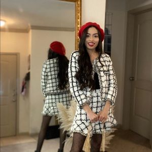 Tweed mini skirt set!